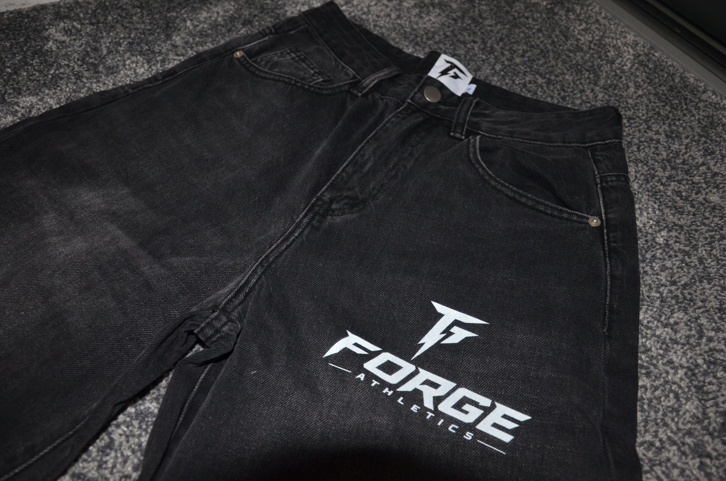 Forge Sunfade Vintage Wash Barrel Leg Jeans