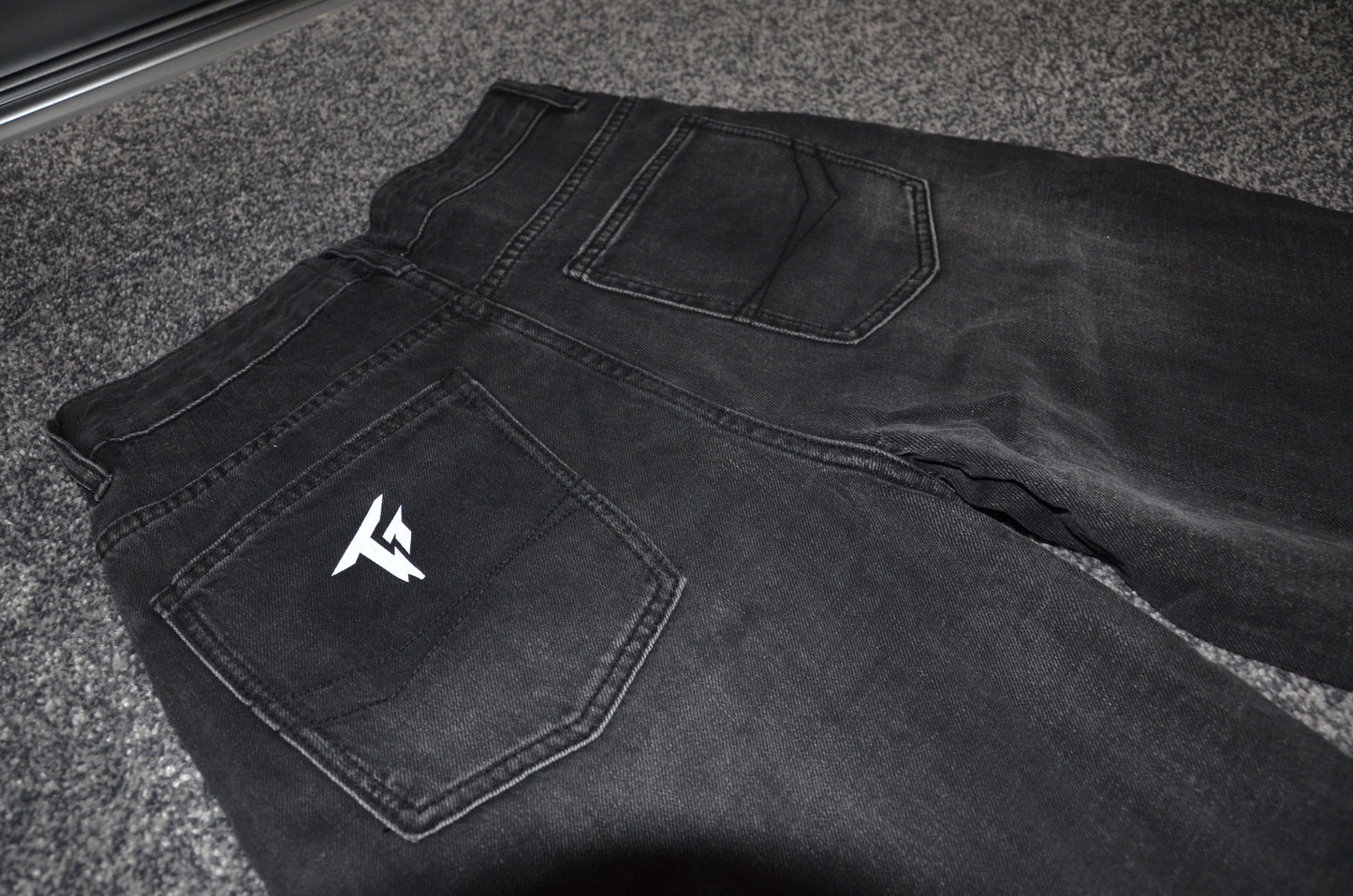 Forge Sunfade Vintage Wash Barrel Leg Jeans