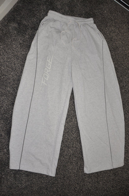 Forge Premium Heavyweight Barrel Leg Sweatpants - 390GSM